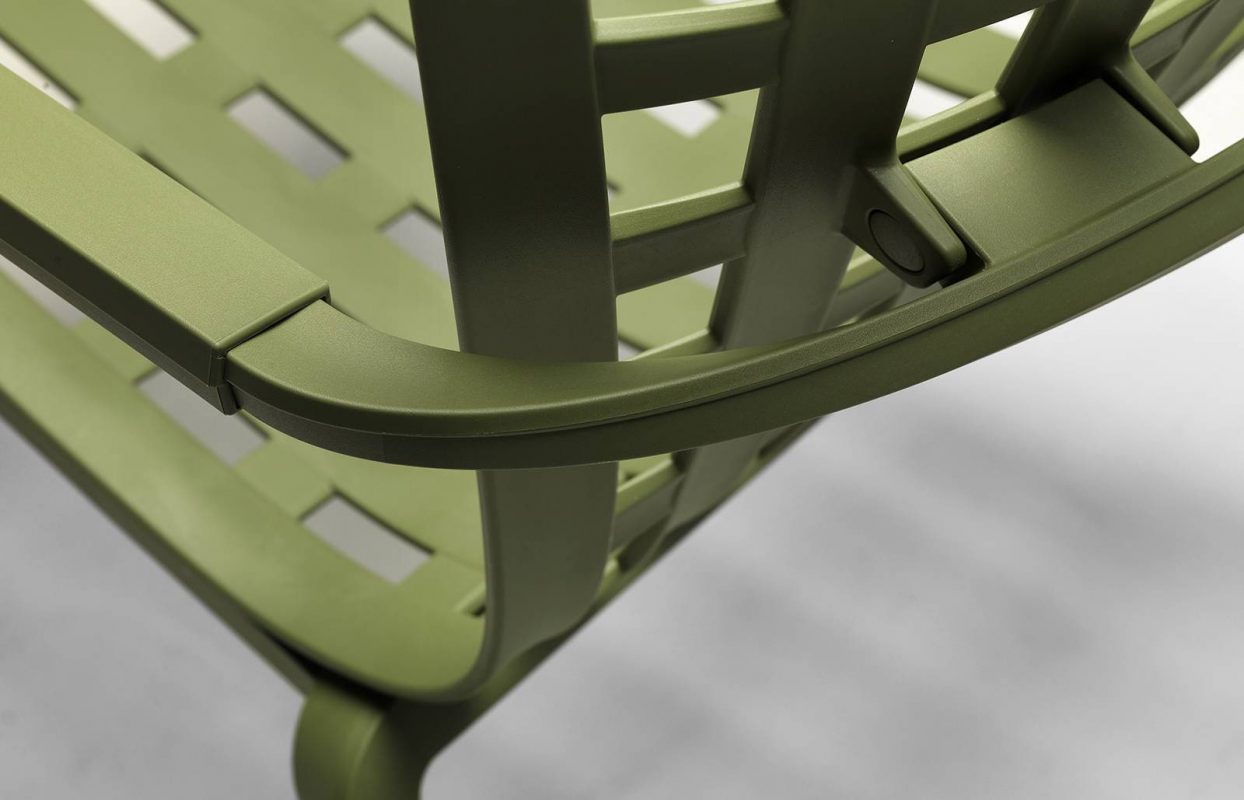 WIN CHAIR