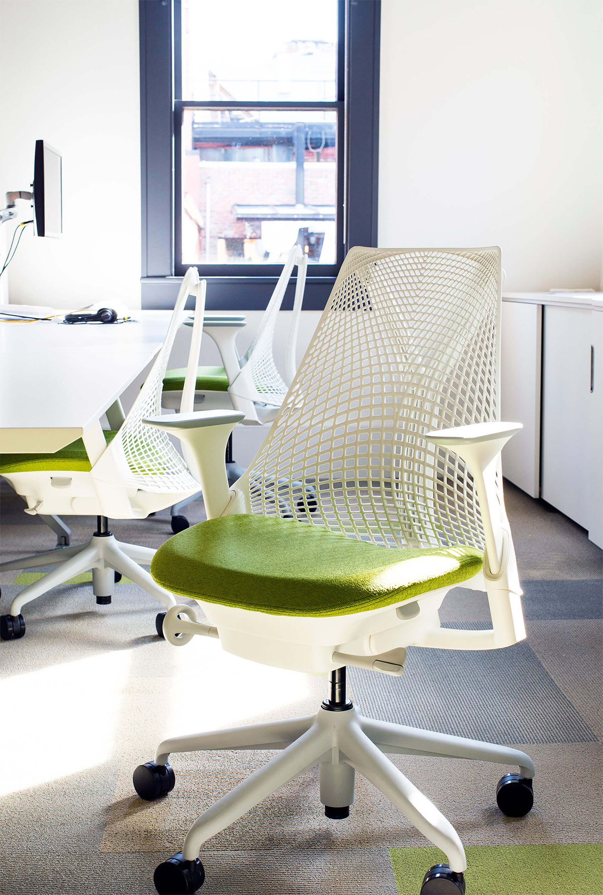 top 32 mẫu ghế văn phòng hiện đại phong cách nhất 2022